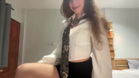 Snapshot of night_jelly chatting on 29, 10, 2025 Aurora online show from 29, 10, 2025