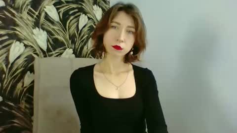 nighted_sofia online show from 28, 10, 2025