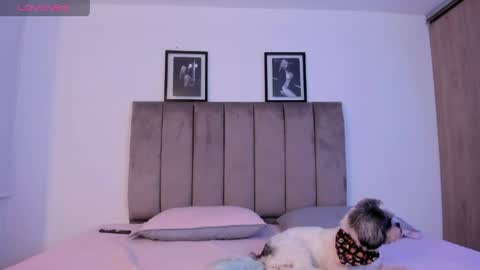 Snapshot of niicoleta2 chatting on 15, 5, 2026 Niicoleta online show from 15, 5, 2026