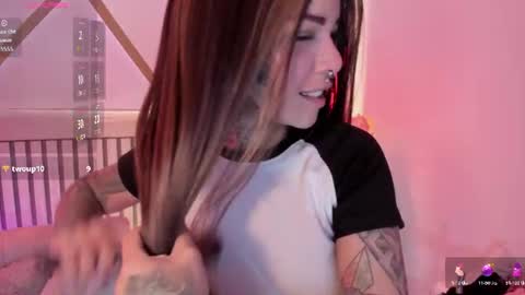 Snapshot of niinaink chatting on 26, 7, 2026 NINAINK online show from 26, 7, 2026