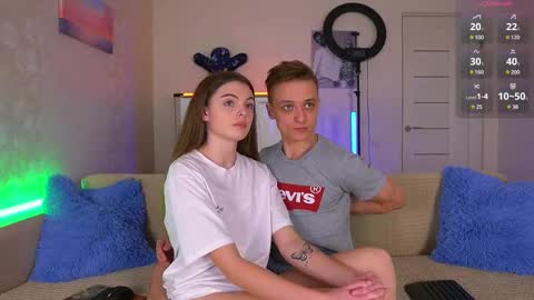 Nika and Niki online show from 12, 3, 2025