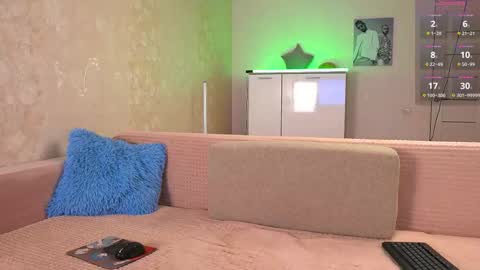 Nika and Niki online show from 11, 9, 2025