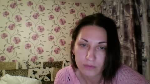 nika_smily online show from 28, 10, 2025