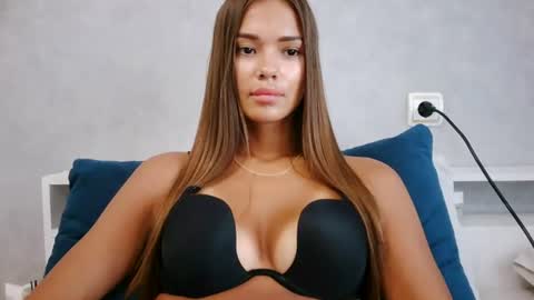 Snapshot of nika_verona1 chatting on 18, 7, 2026 Nika online show from 18, 7, 2026