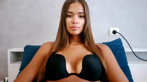 Snapshot of nika_verona1 chatting on 22, 7, 2026 Nika online show from 22, 7, 2026