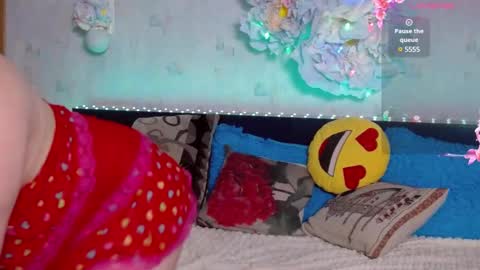 Snapshot of nikafairy chatting on 16, 2, 2025 LovellyNika online show from 16, 2, 2025