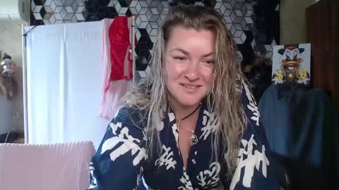 Snapshot of nikaskylink chatting on 28, 4, 2026 Nika online show from 28, 4, 2026