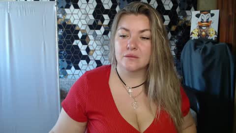 Snapshot of nikaskylink chatting on 5, 5, 2026 Nika online show from 5, 5, 2026