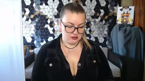 Snapshot of nikaskylink chatting on 6, 5, 2026 Nika online show from 6, 5, 2026