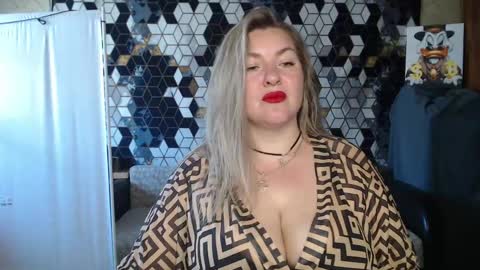 Snapshot of nikaskylink chatting on 20, 5, 2026 Nika online show from 20, 5, 2026