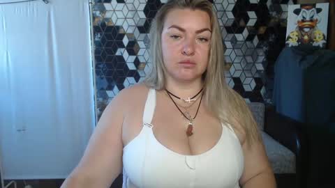 Snapshot of nikaskylink chatting on 4, 6, 2026 Nika online show from 4, 6, 2026