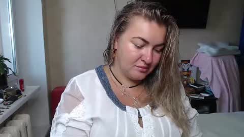 Snapshot of nikaskylink chatting on 5, 8, 2026 Nika online show from 5, 8, 2026