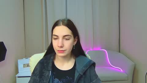 nikastarkk online show from 3, 2, 2026