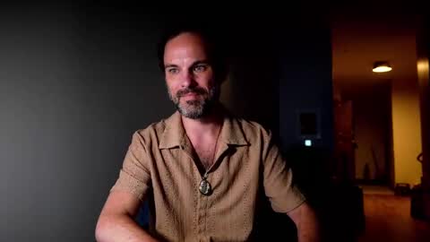 Nike Jude online show from 12, 9, 2025