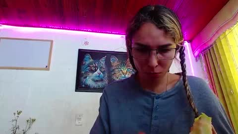  Natalia online show from 5, 2, 2025