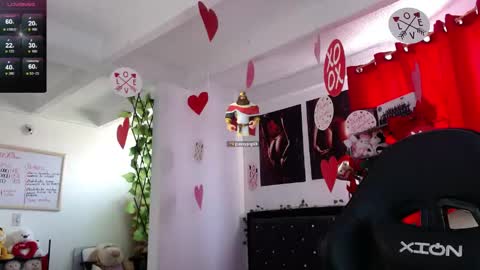 Snapshot of niki_1998 chatting on 18, 4, 2026 Natalia online show from 18, 4, 2026