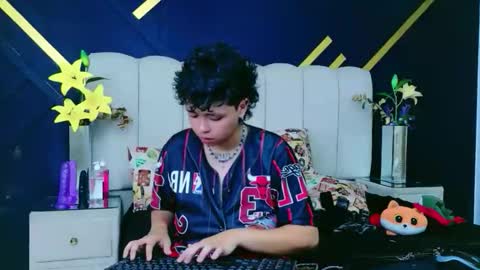 Nikievanz online show from 28, 4, 2026