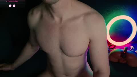 Snapshot of nikitin21 chatting on 7, 6, 2026 Sasha online show from 7, 6, 2026