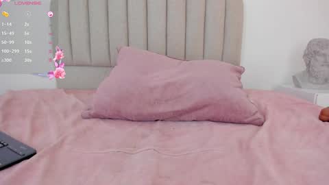 NIkki Angel online show from 9, 2, 2025