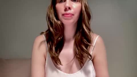 Nikki online show from 12, 10, 2025