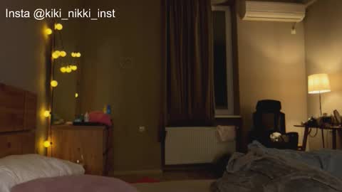 nicolette online show from 30, 11, 2025