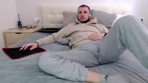 Nick online show from 11, 4, 2026