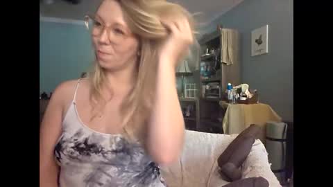 nikkib653466 online show from 5, 6, 2026