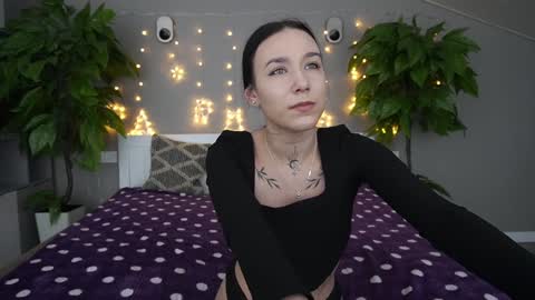 Nikki online show from 15, 1, 2025