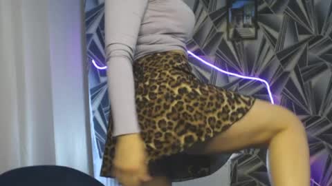 Snapshot of nikkikiss___ chatting on 13, 5, 2026 nikkikiss___ online show from 13, 5, 2026