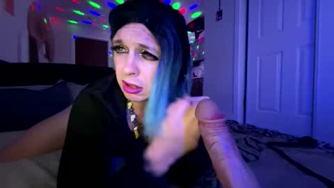 Snapshot of nikkineverlands chatting on 15, 4, 2026 Nikki Neverland online show from 15, 4, 2026