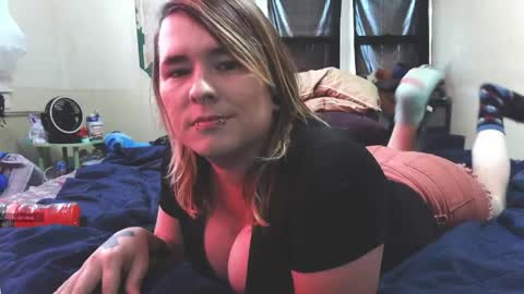 nikkiplays93 online show from 27, 3, 2026