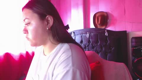 Snapshot of nikkirous_ chatting on 28, 5, 2026 Nikkirous online show from 28, 5, 2026