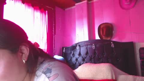 Snapshot of nikkirous_ chatting on 10, 6, 2026 Nikkirous online show from 10, 6, 2026