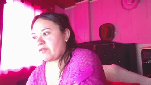 Snapshot of nikkirous_ chatting on 18, 6, 2026 Nikkirous online show from 18, 6, 2026