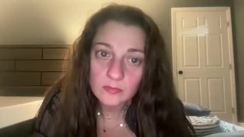 nikkisnow1 online show from 1, 12, 2025