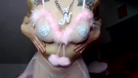 Nikki online show from 5, 12, 2025