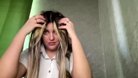 Nika online show from 10, 12, 2024