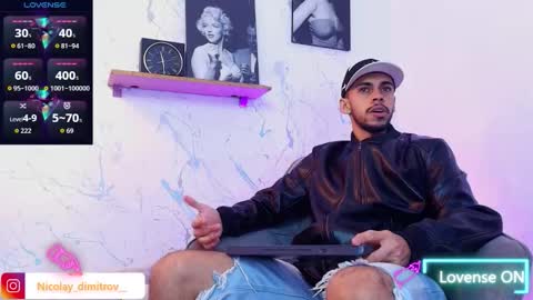    online show from 17, 10, 2025