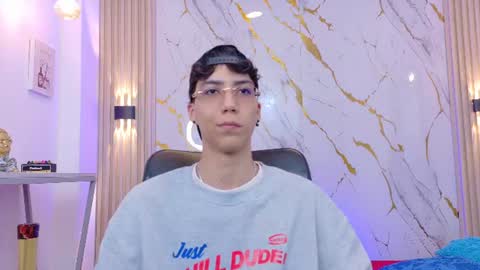 Snapshot of nikolay_gregori chatting on 17, 6, 2026 online show from 17, 6, 2026