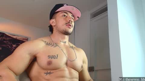 Niko online show from 6, 10, 2025