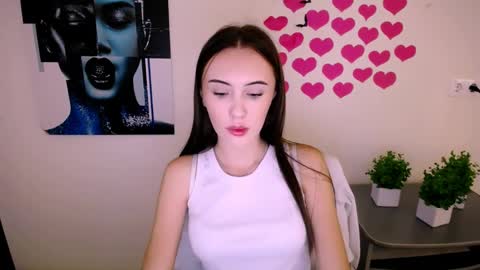 Snapshot of nikonara_ chatting on 6, 12, 2024 nikonara_ online show from 6, 12, 2024