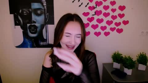 Snapshot of nikonara_ chatting on 15, 12, 2024 nikonara_ online show from 15, 12, 2024
