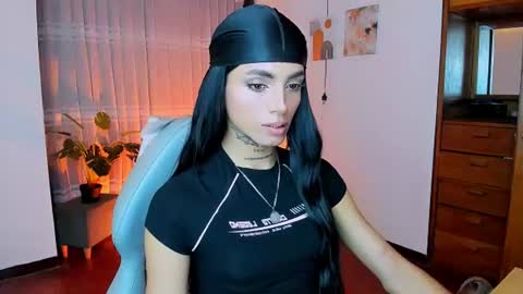Snapshot of nilam217 chatting on 13, 6, 2026 Nilam online show from 13, 6, 2026