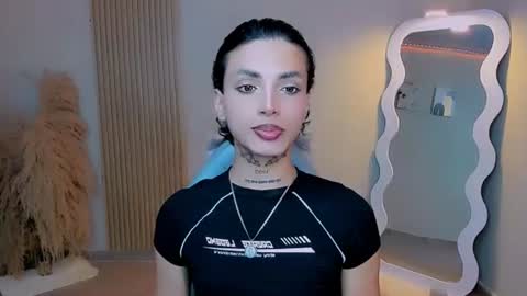 Snapshot of nilam217 chatting on 9, 7, 2026 Nilam online show from 9, 7, 2026
