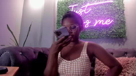 Snapshot of nilosolem12 chatting on 25, 1, 2025 nilo solem online show from 25, 1, 2025