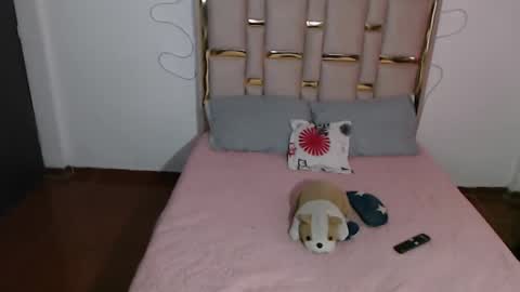 Nina Carther online show from 24, 9, 2025