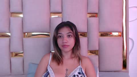 Nina Carther online show from 7, 10, 2025