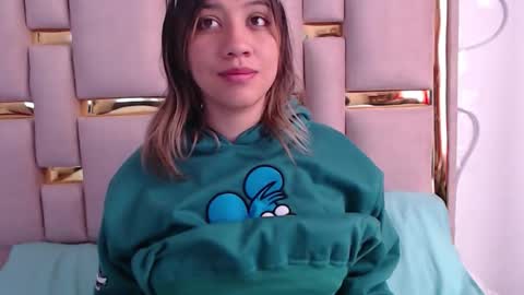 Nina Carther online show from 15, 10, 2025