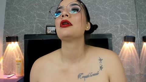 Nina online show from 23, 1, 2025