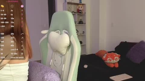 Nina Neon Nostrade online show from 6, 4, 2026